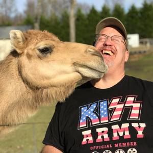 Meet your Posher, Ben